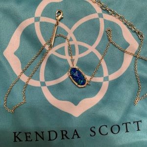Kendra Scott pendant necklace